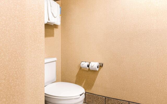 Quality Inn & Suites Miamisburg - Dayton South