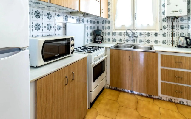 PORT DE LLANÇÀ 35 Apartamento céntrico en el puerto