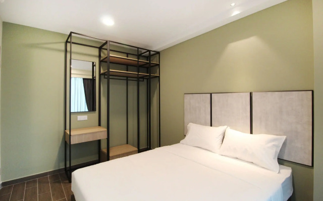 KL Eight Suites