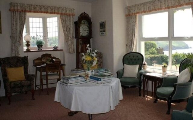 Lantern Lodge