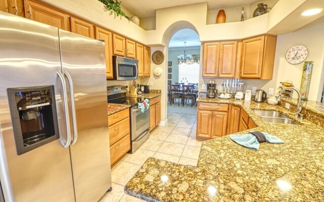 Alex's West Haven Vacation Home