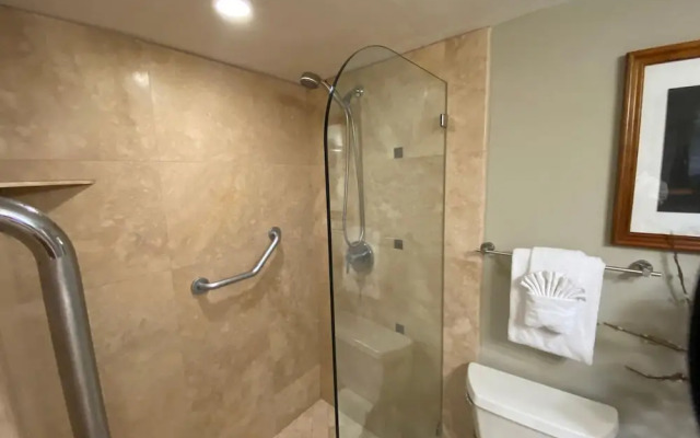 Kahana Villa F405 in Lahaina