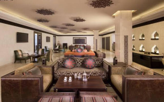 Arumaila Boutique Hotel