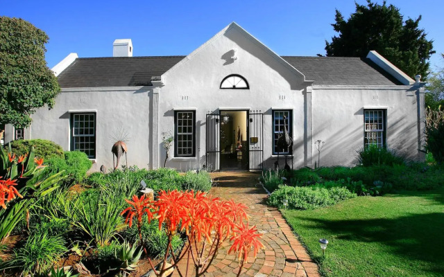 4-Heaven Guest House