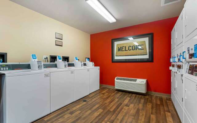 Extended Stay America Select Suites - Chicago - Darien