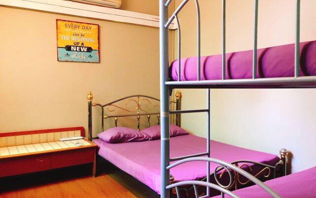 Backpacker Cozy Corner Guesthouse (SG Clean Certified)