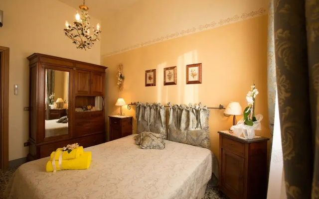 Villa Sassina by Mmega