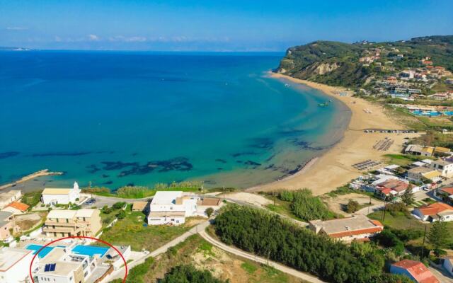Villa Halcyon in St Stefanos Bay