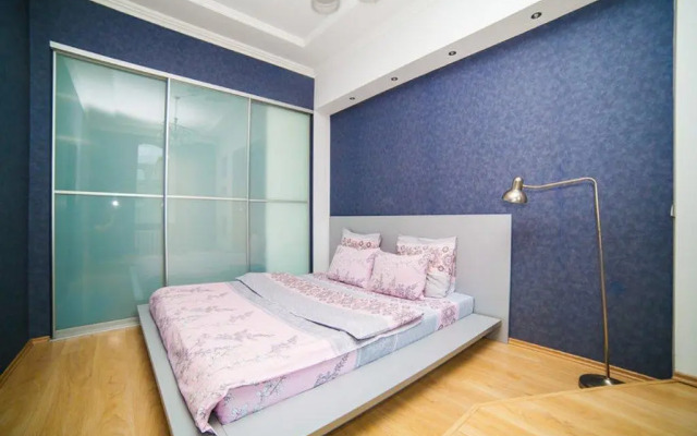 Apartments for you on Independence Avenue 19