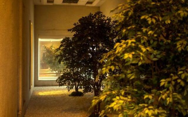 Motel168 Xu Jia Hui Road Inn