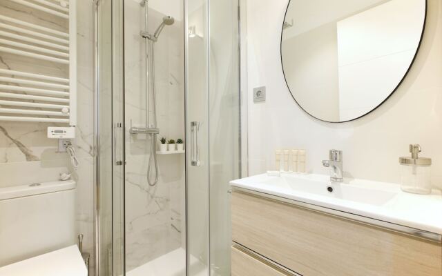 Nogalera Terrace I by Madflats Collection