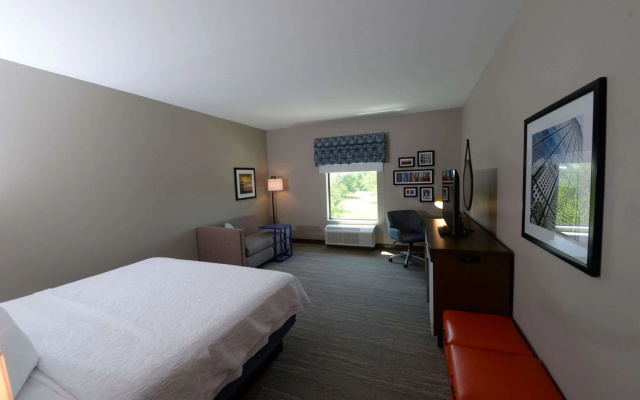 Hampton Inn & Suites Lenoir