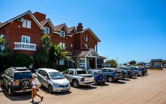 Ivamar Hotel & Apart
