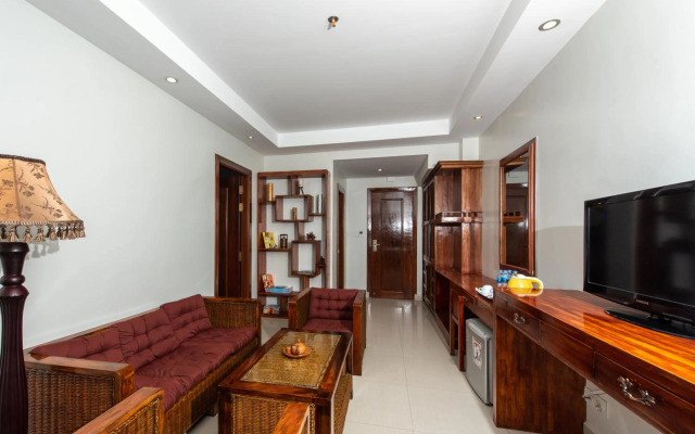 Aristocrat Residence & Hotel
