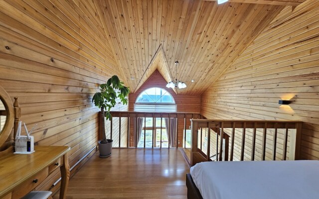 Old Man and Sea Pension