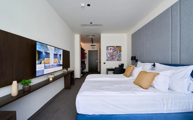 Adella Boutique Hotel