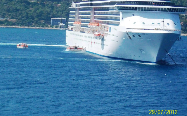 Mirini Hotel