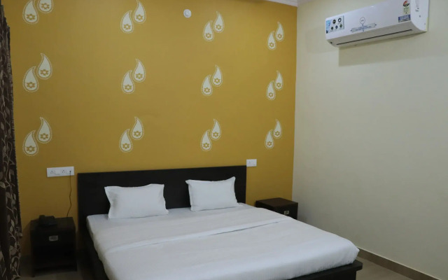 Royal Zayka Hotel & Restaurant