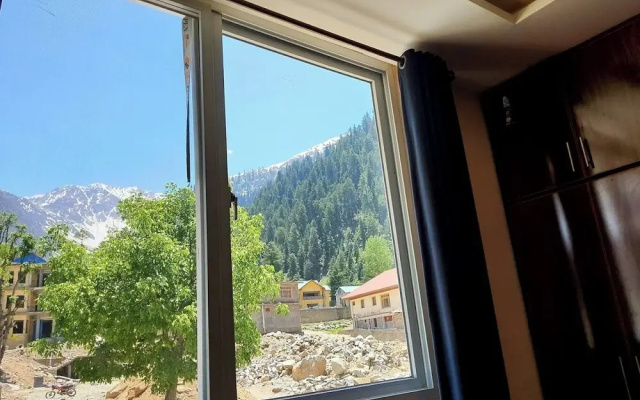 Qayam Hotel & Apartments Naran