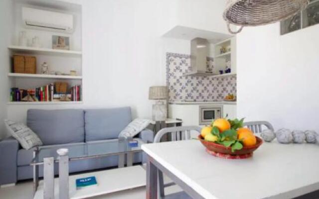 Fabrica Beach Apartments