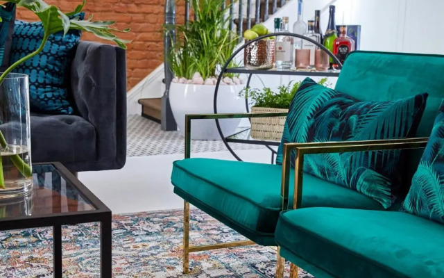 Pineapple House Boutique Hotel