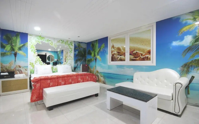 Somnus Hotel