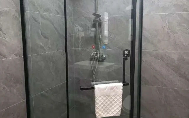 Shankee Express Hotel (Lijiang Gucheng South Gate)