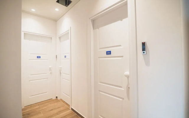 Downtown Suites by Athens Tower