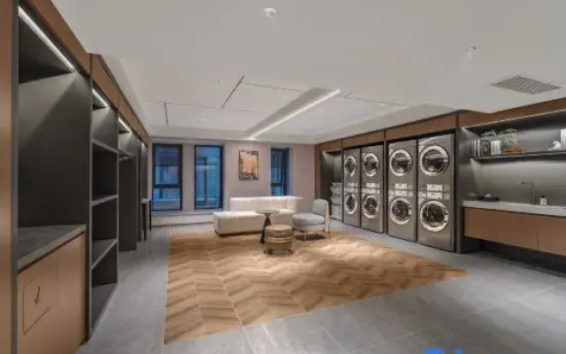 Homeinn Plus Hotel (Shanghai Hongqiao Airport National Exhibition and Convention Center)