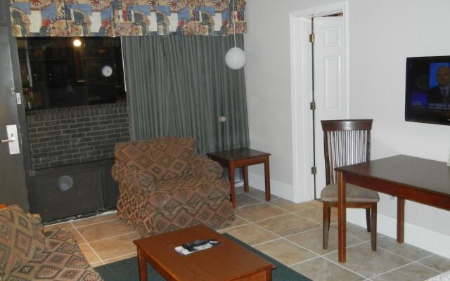 Ramada By Wyndham Diamondhead I-10/Gulfport