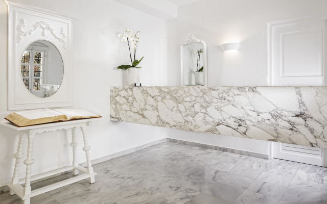 Canaves Oia Suites - Small Luxury Hotels of the World