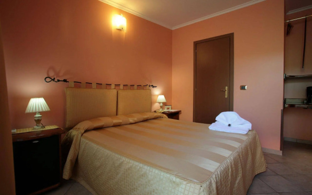 Airport Hotel