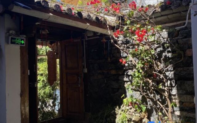 Lijiang xingyuge hotel