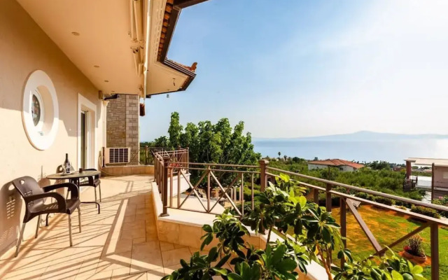 Sunset Paradise - Verga s Ultimate Seaview Getaway