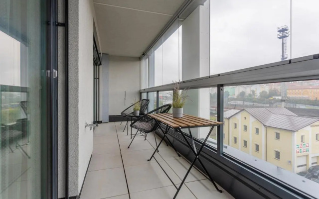 Yellow apartment with PARKING