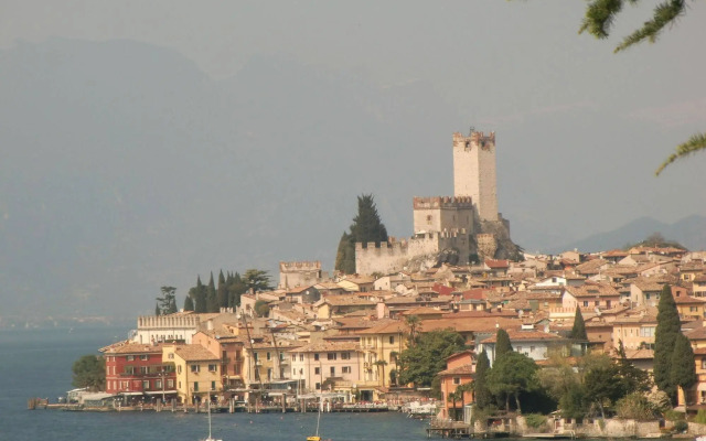 Beach Hotel Du Lac