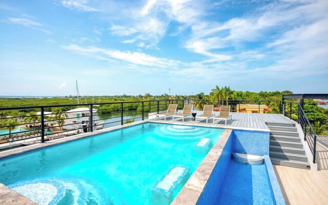 Sunset Gecko Condos - Unit 1A