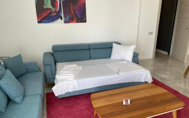 White Tower Apartament Privat Mamaia 504