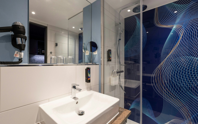 Holiday Inn - the niu, Wave Karlsruhe Oststadt by IHG