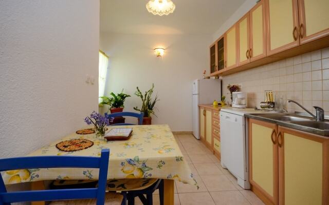 Apartments Milojka