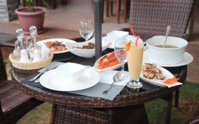 Palm Rise Resort