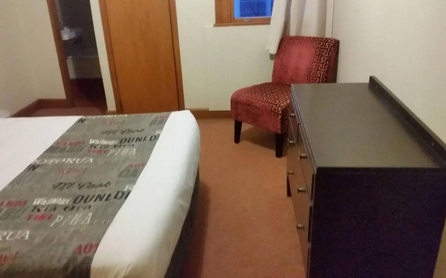 Whakatane Hotel