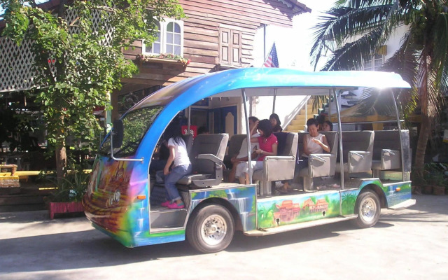 Scenic Riverside Resort