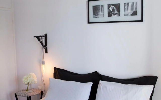 Best located executive apartment in Maroussi.