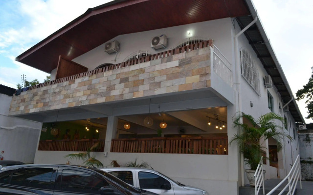 Local Hostel Manaus