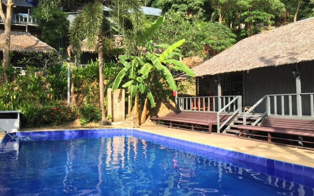 Phi Phi Sea and Hill