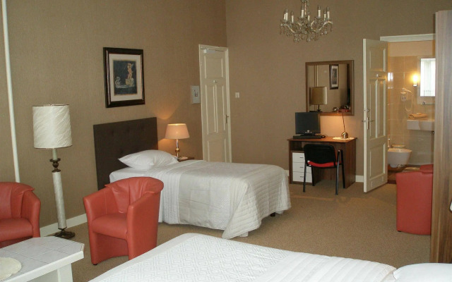 Hotel Excelsior