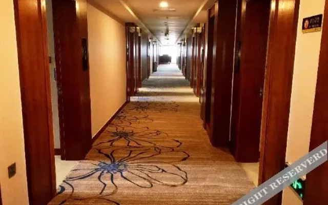 Tian Run Jin Zuo Hotel