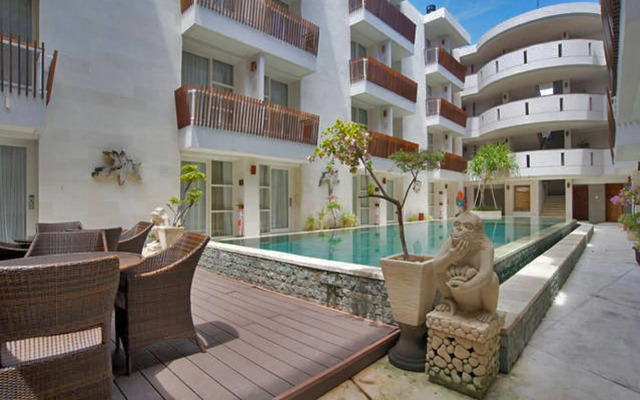 Adhi Jaya Sunset Road Hotel