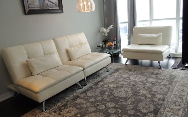 Iceboat Terrace Luxury Condos